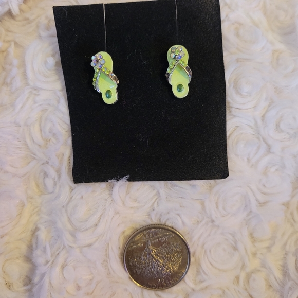 Earrings, green flip-flop with rhinestones - Picture 2 of 2